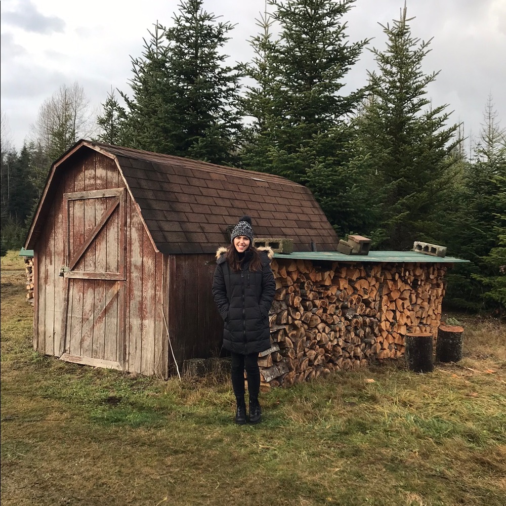 Meet your Posher, Alyssa